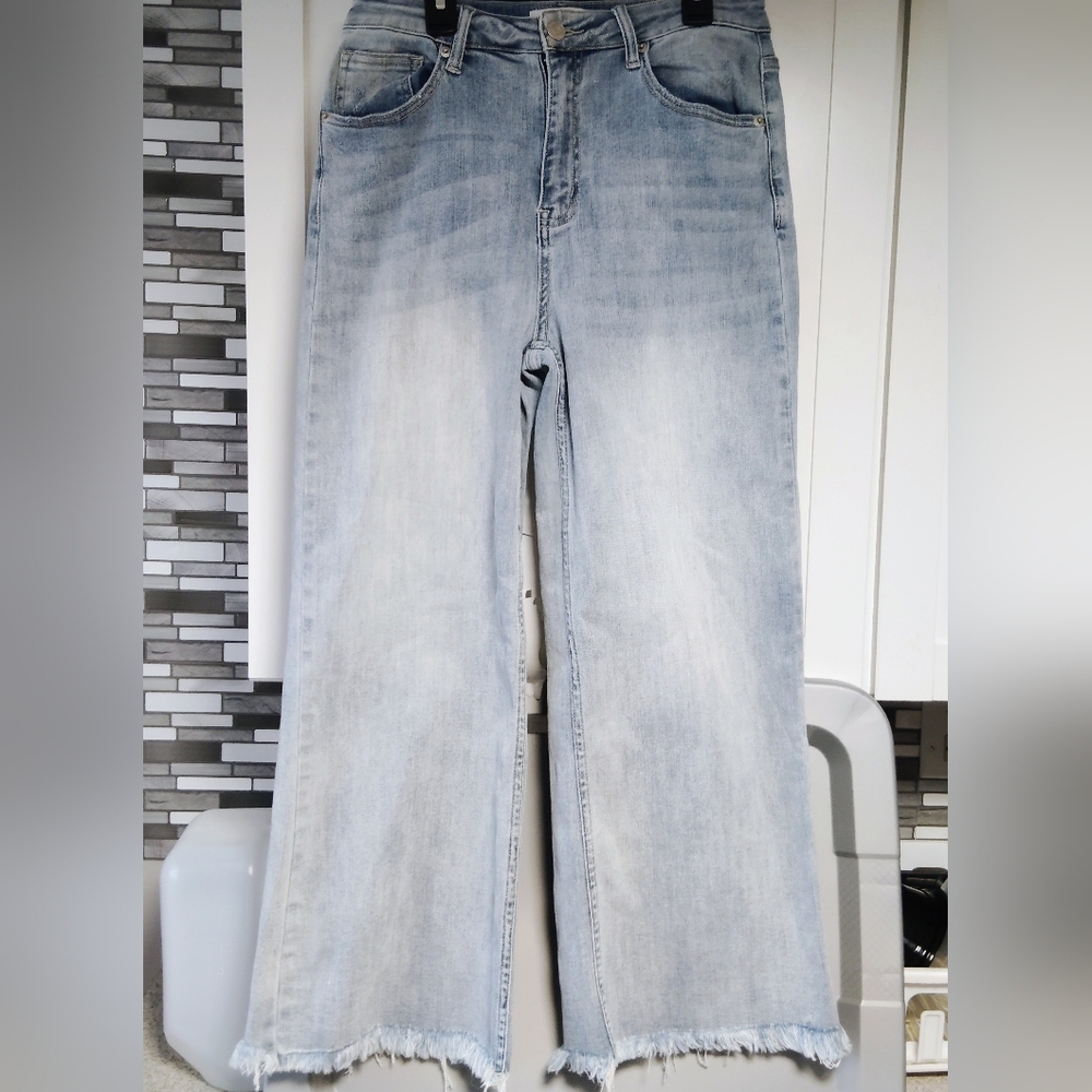 RISEN High-Rise Pants Wide Leg Cropped Frayed Hem Boyfriend Denim Jeans Sz- 7/28 - Picture 3 of 6